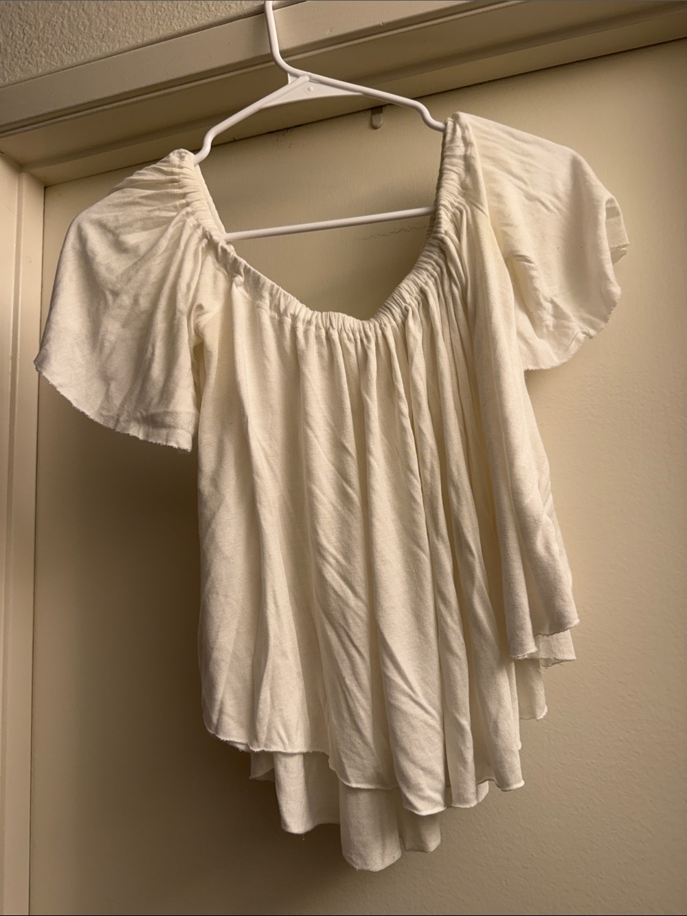 Anthropologie Off Shoulder  in White Size Medium